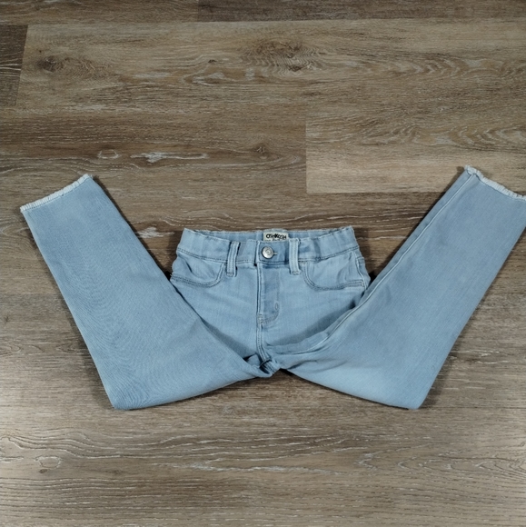 Oshkosh Relaxed Fit Jeans Girls 6/6X distressed fringe Ends At The Bottom - Picture 12 of 15